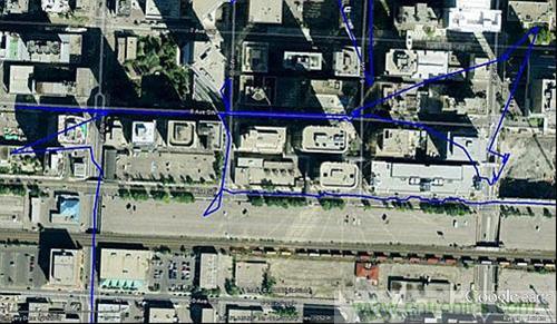 圖2:此圖顯示有多路徑干擾的獨立GPS解決方案結(jié)果