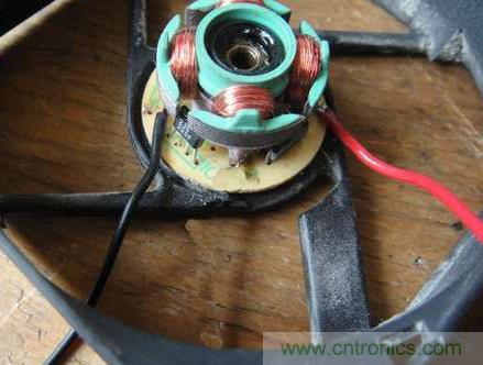 想減少電費(fèi)嗎？DIY一個(gè)迷你風(fēng)力發(fā)電機(jī)吧