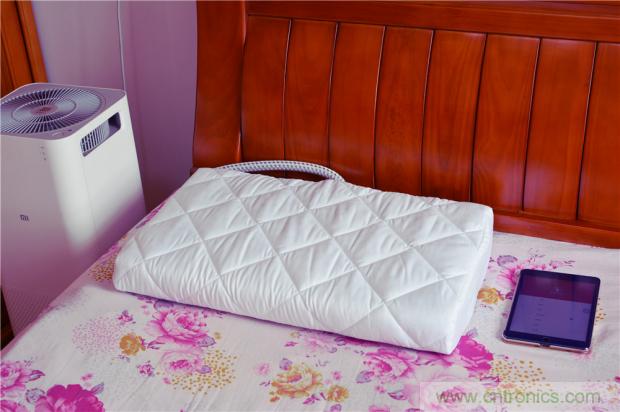 這個枕頭不僅能挽救睡眠還能挽救婚姻！